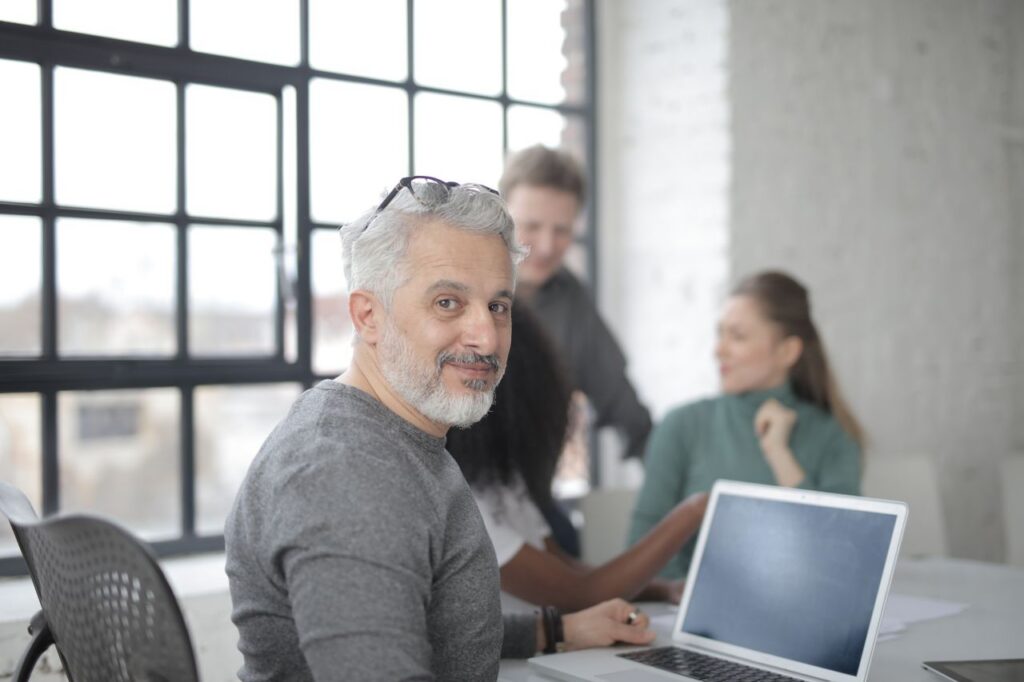 Senior Pilot | Experts Seniors & Management de Transition